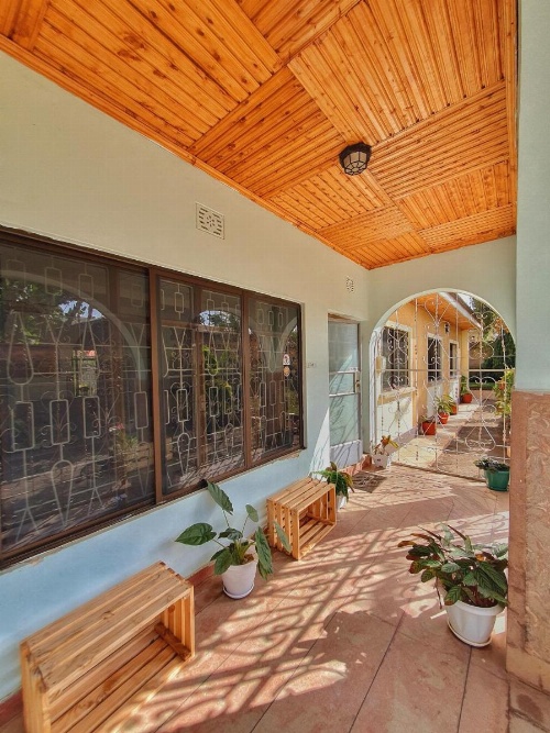 Mazzola Safari House & Backpacking image 19