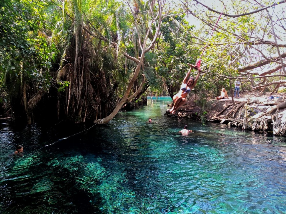 Mazzola Safari House & Backpacking
