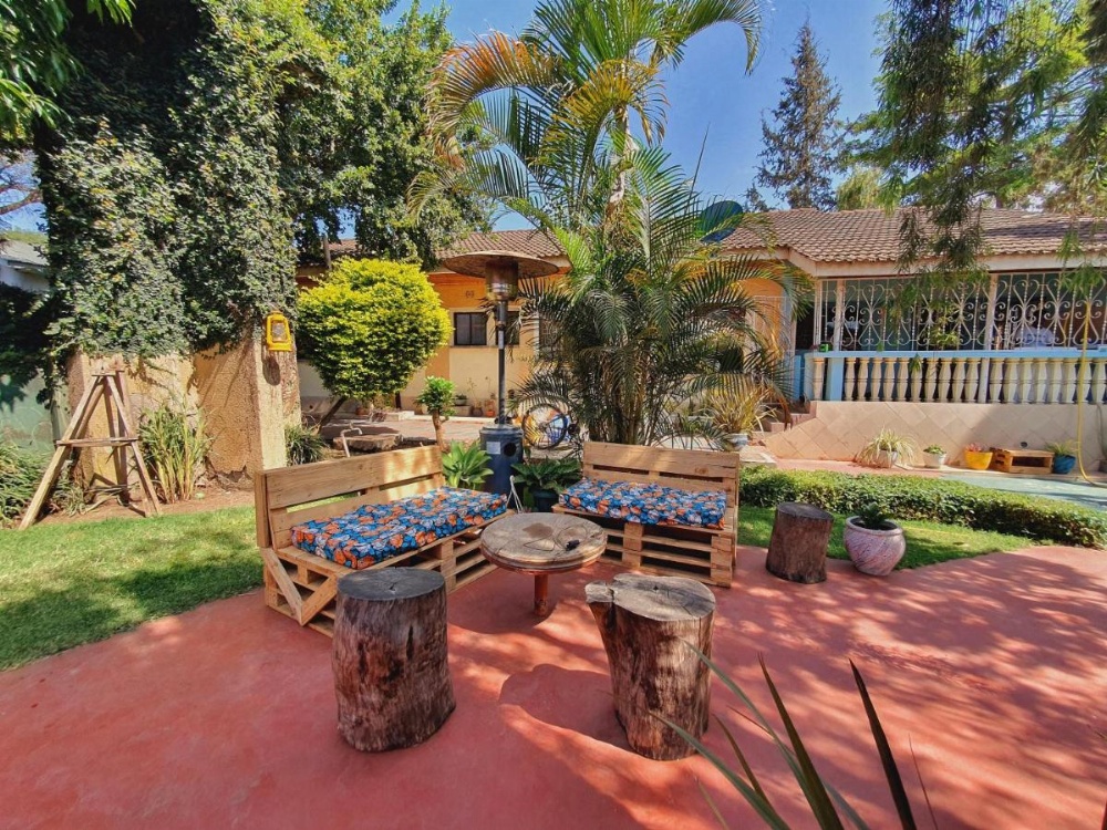 Mazzola Safari House & Backpacking Image 35